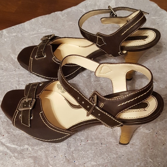 Sam & Libby Shoes - Picture 2 of 5